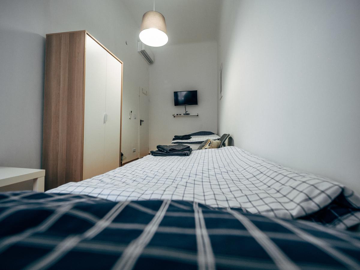 111 Hostel Budapest Eksteriør bilde