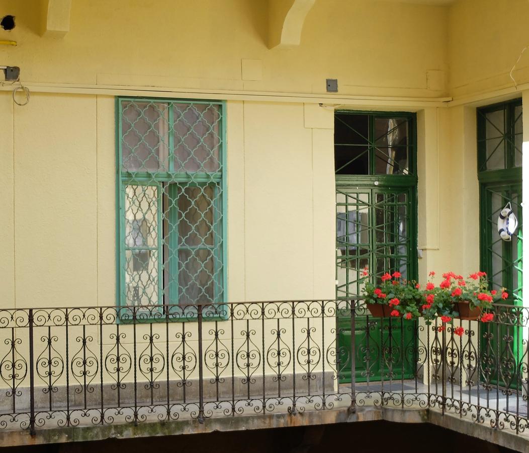111 Hostel Budapest Eksteriør bilde